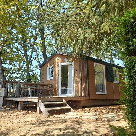 Paradise Challets And Camping Hotel Sarrecave Exterior photo